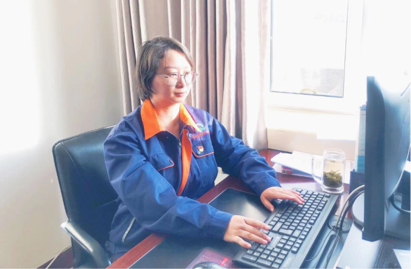省物產(chǎn)集團(tuán)黨務(wù)工作者、先進(jìn)模范持續(xù)熱議黨的二十大精神（二）