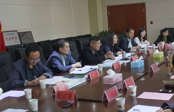 協(xié)調(diào)對(duì)接，有序推進(jìn)保稅物流中心項(xiàng)目建設(shè)